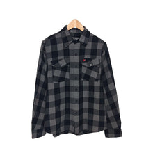 Cargar imagen en el visor de la galería, Milwaukee Leather Plaid Shirt
