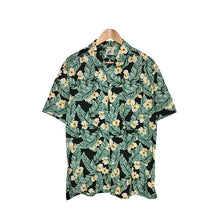 Cargar imagen en el visor de la galería, J. Crew, Hawaiian Shirt
