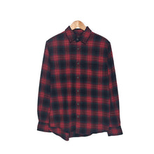 Cargar imagen en el visor de la galería, Woolrich Plaid Shirt
