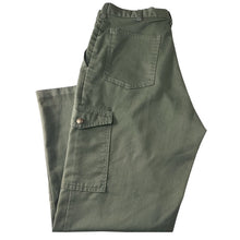 Cargar imagen en el visor de la galería, Green Militar Pants
