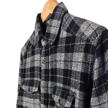Cargar imagen en el visor de la galería, FOX Plaid Shirt
