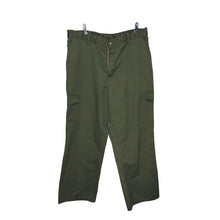 Cargar imagen en el visor de la galería, Green Militar Pants
