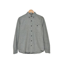 Cargar imagen en el visor de la galería, J. Crew  Gray Shirt
