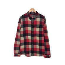Cargar imagen en el visor de la galería, Eddie Bauer Plaid Shirt
