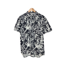 Cargar imagen en el visor de la galería, Quiksilver Hawaiian Shirt
