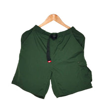 Cargar imagen en el visor de la galería, The North Face Bermuda Shorts
