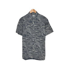 Cargar imagen en el visor de la galería, Old Navy Casual Shirt
