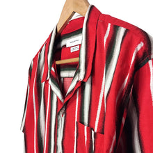 Cargar imagen en el visor de la galería, Urban Outfitters Striped Shirt
