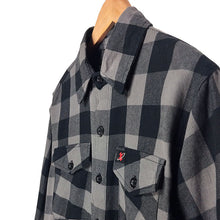 Cargar imagen en el visor de la galería, Milwaukee Leather Plaid Shirt
