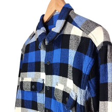 Cargar imagen en el visor de la galería, Heritage Plaid Shirt
