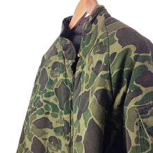 Cargar imagen en el visor de la galería, Parka Camouflage J
