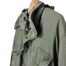 Cargar imagen en el visor de la galería, Military Jacket With Cap
