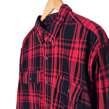 Cargar imagen en el visor de la galería, Faded Glory Red Plaid Shirt
