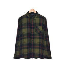 Cargar imagen en el visor de la galería, Alpine Design Plaid Shirt
