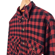 Cargar imagen en el visor de la galería, Field Stream  Red Plaid Shirt
