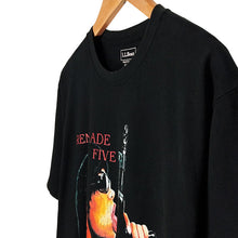 Cargar imagen en el visor de la galería, L.L Bean T-Shirt
