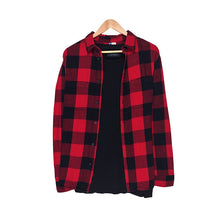 Cargar imagen en el visor de la galería, Divided  Red Plaid Shirt
