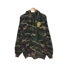 Cargar imagen en el visor de la galería, Cammo Hoodie- Forest Style
