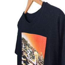 Cargar imagen en el visor de la galería, Led Zeppelin Houses of the moly T-Shirt
